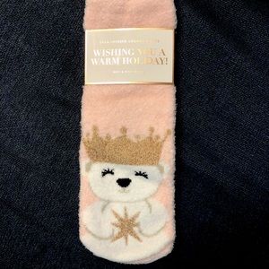 Shea-Infused Lounge Socks with Queen Polar Bear (Bath and Body Works)